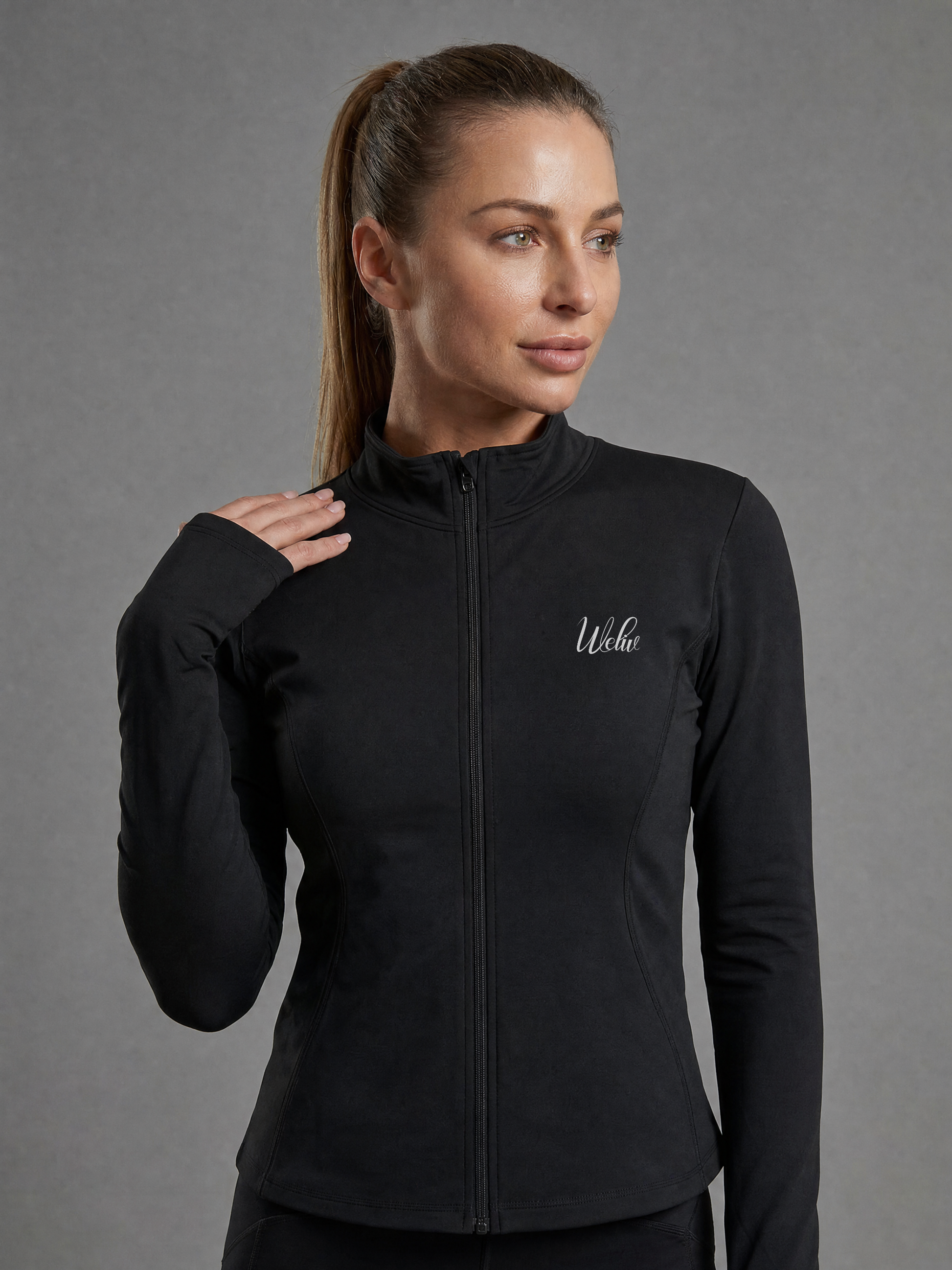WELIV SculptFit Women’s Performance Jacket in black